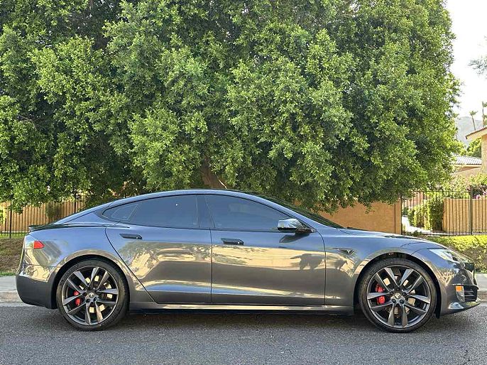 2016 Tesla Model S