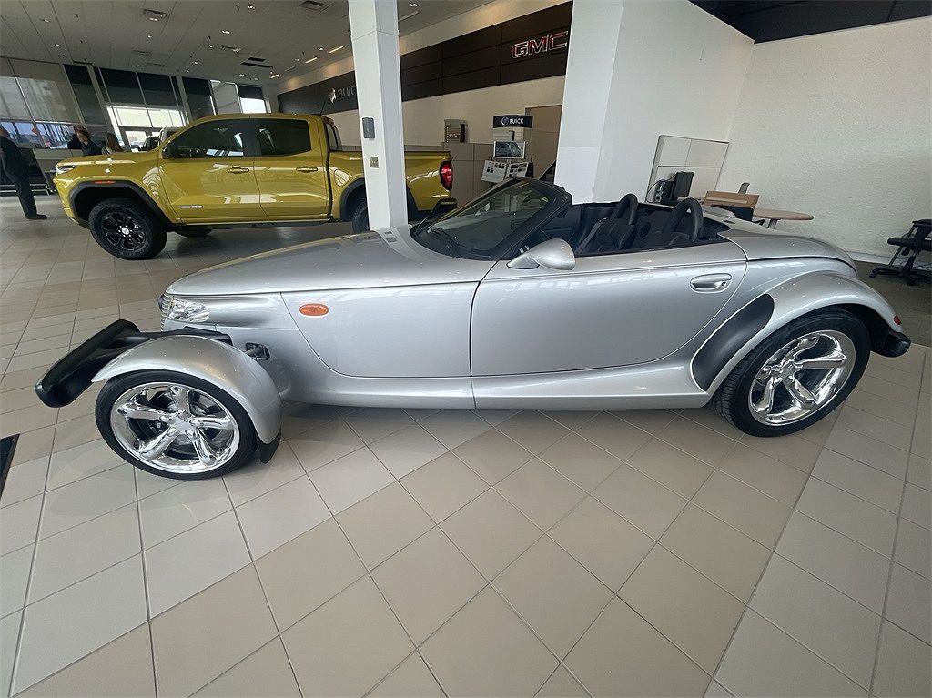 2001 Plymouth Prowler null image 3