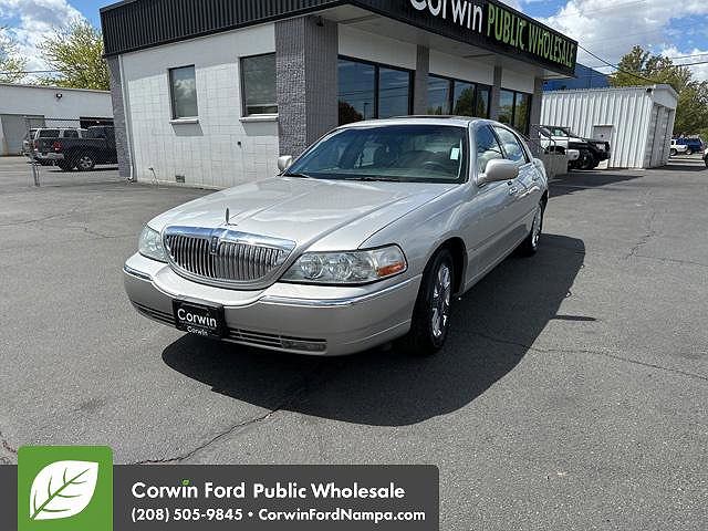 2003 Lincoln Town Car Cartier image 0
