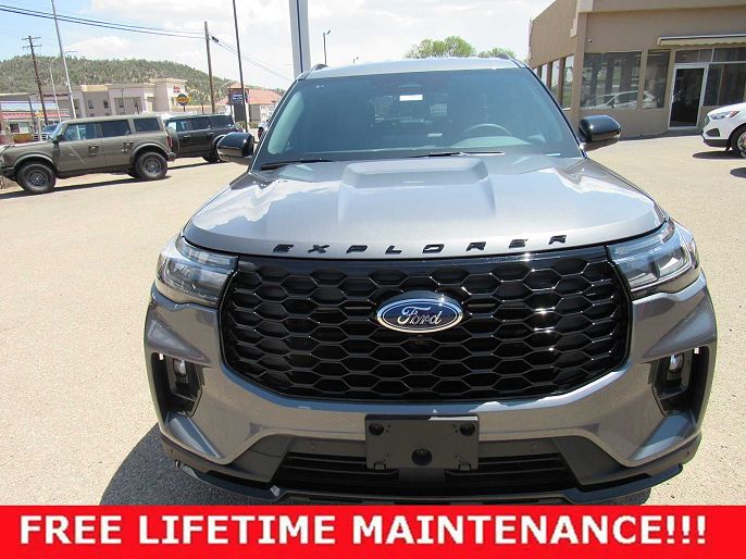 2025 Ford Explorer