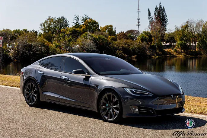 2020 Tesla Model S