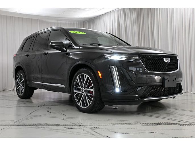2023 Cadillac XT6