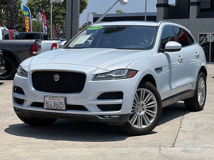 2019 Jaguar F-Pace