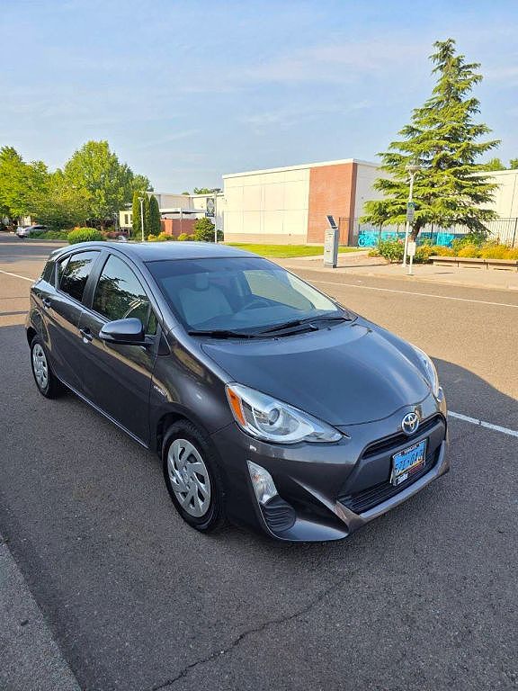 2016 Toyota Prius c