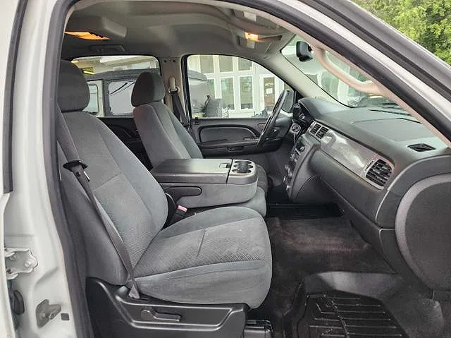 2008 Chevrolet Suburban 2500
