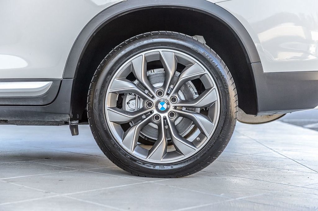 2015 BMW X3 xDrive28d image 13