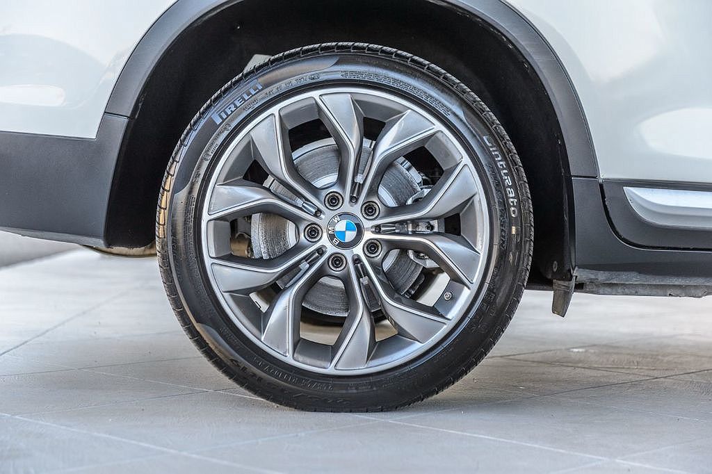 2015 BMW X3 xDrive28d image 14