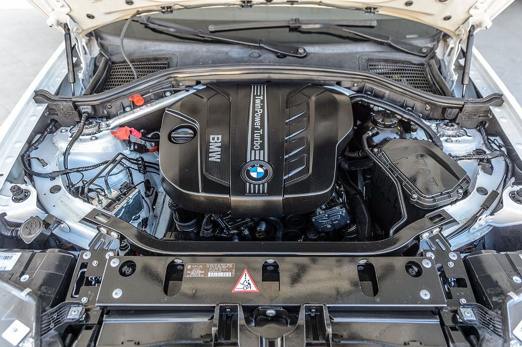 2015 BMW X3 xDrive28d image 16
