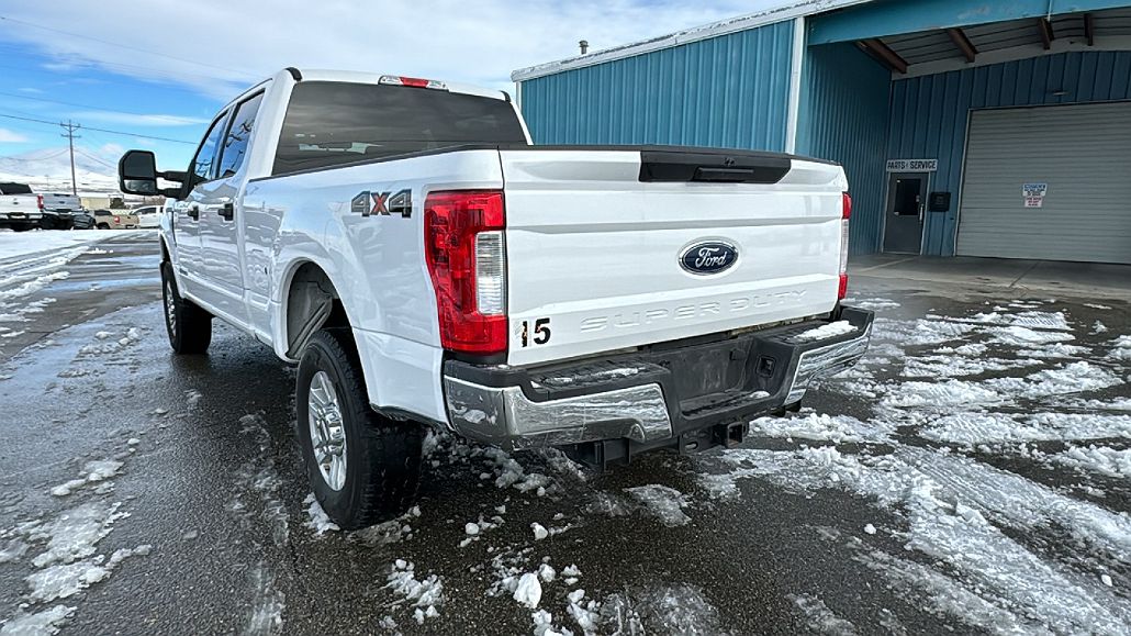 2019 Ford F-250 XL image 4