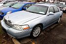 2005 Lincoln Town Car Signature image 3