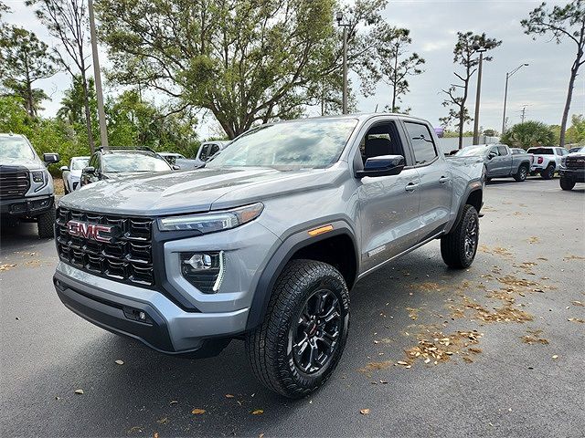 2025 GMC Canyon
