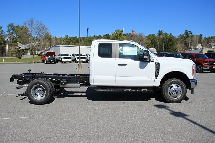 2025 Ford F-350