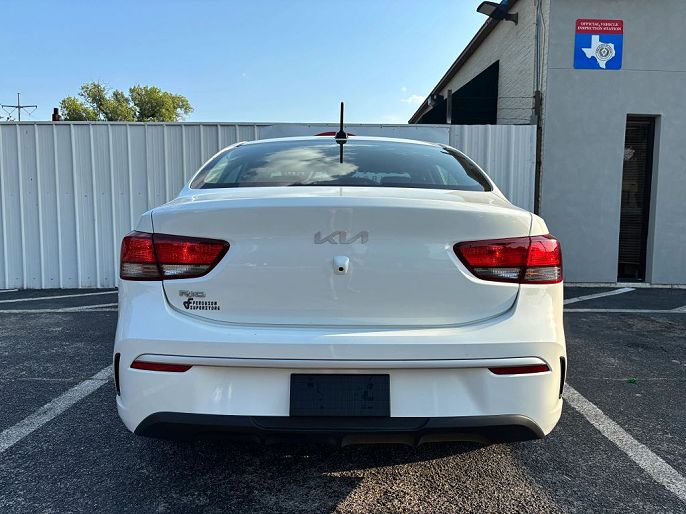 2023 Kia Rio