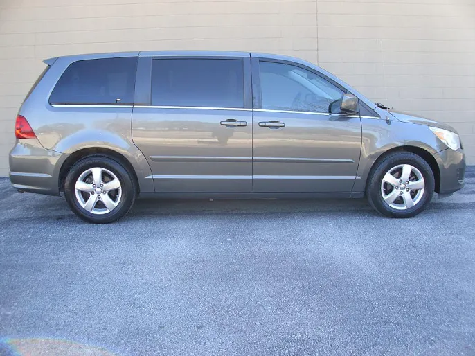 2010 Volkswagen Routan