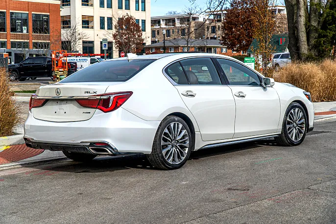2018 Acura RLX
