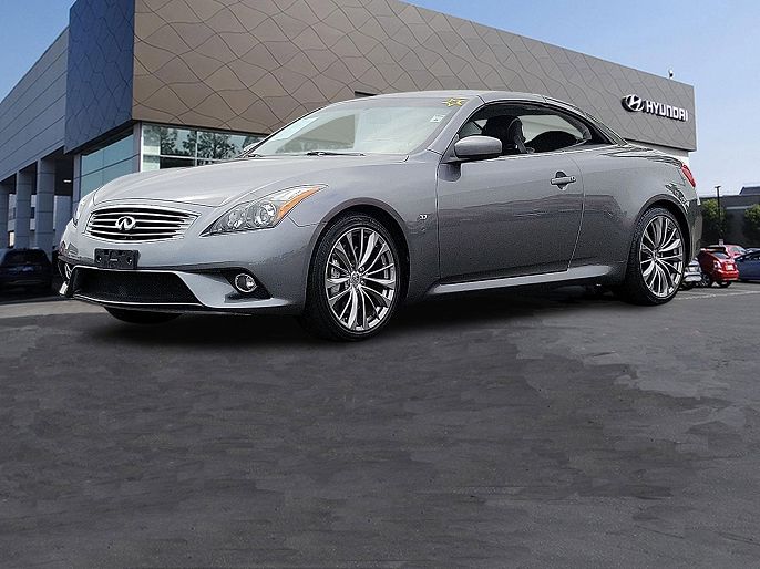 2015 Infiniti Q60