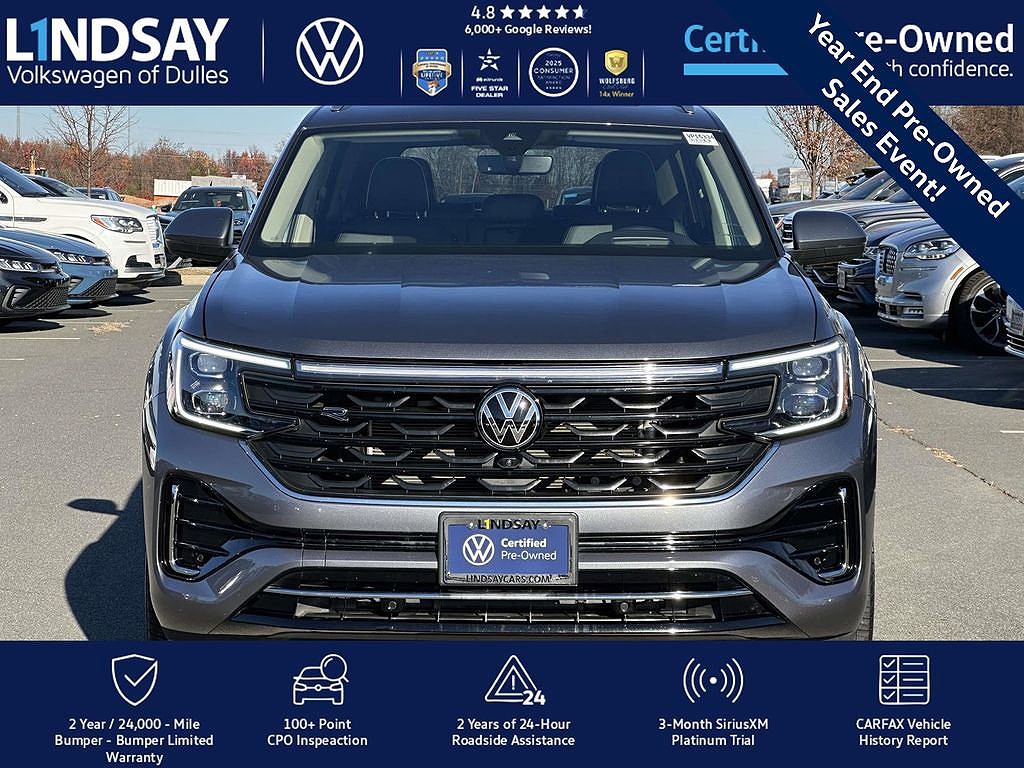 2024 Volkswagen Atlas SEL Premium R-Line photo 2