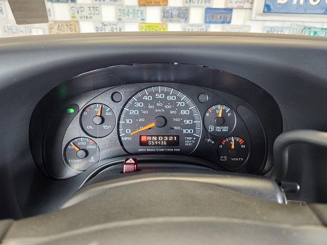 2000 Chevrolet Express 3500 image 18