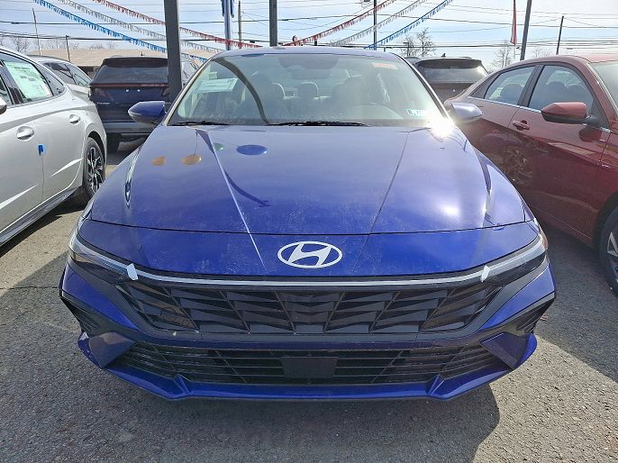 2025 Hyundai Elantra