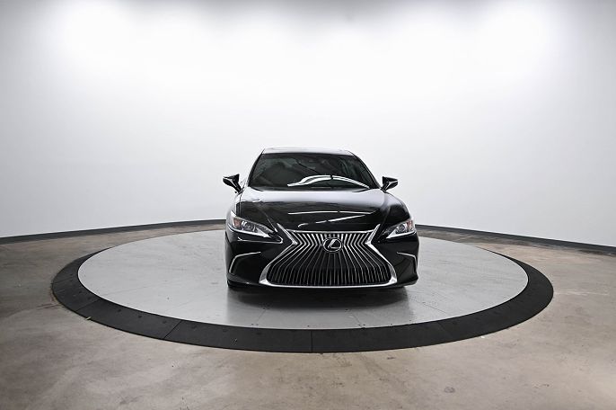 2021 Lexus ES