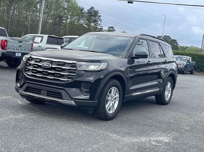2025 Ford Explorer