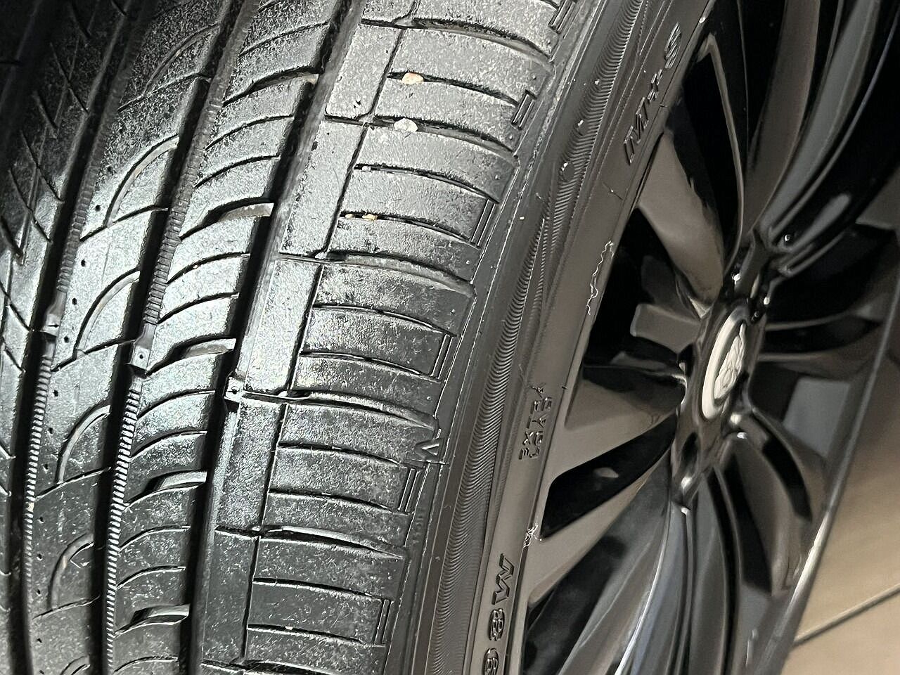 2012 Jaguar XF Portfolio image 49