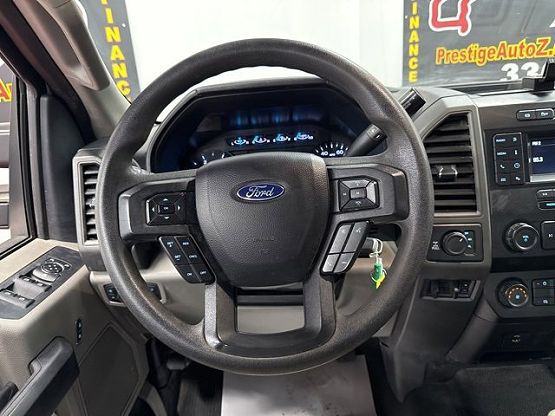2020 Ford F-250 XL photo 3