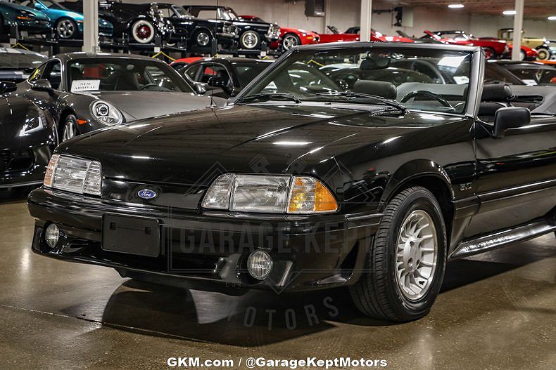 1990 Ford Mustang GT image 41