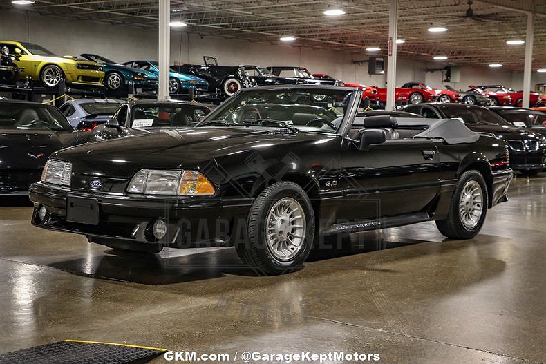 1990 Ford Mustang GT image 45