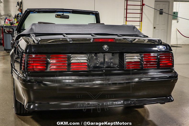1990 Ford Mustang GT image 55