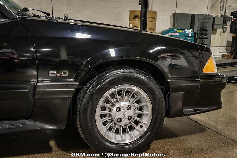 1990 Ford Mustang GT image 67