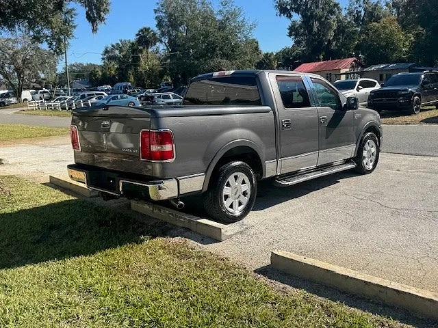 2007 Lincoln Mark LT