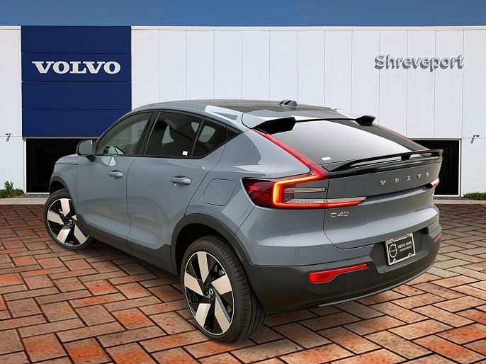 2023 Volvo C40