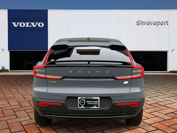 2023 Volvo C40