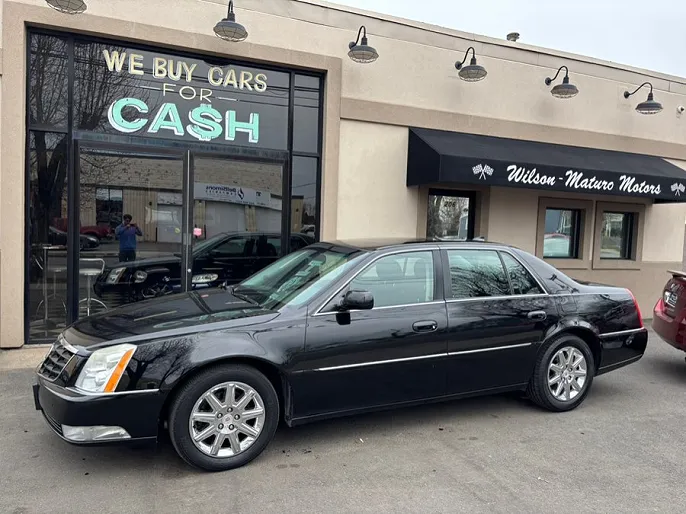 2011 Cadillac DTS