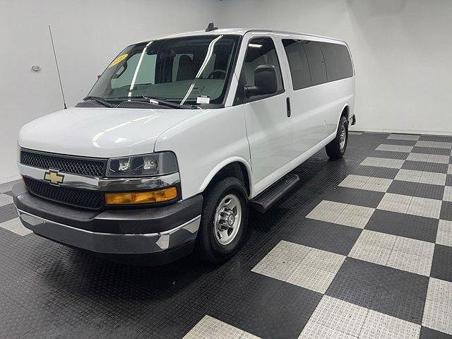 2020 Chevrolet Express 3500 image 0