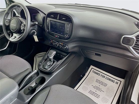 2023 Kia Soul LX photo 11