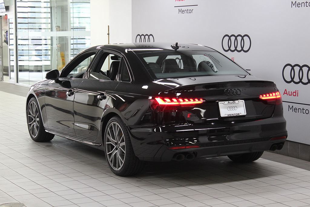 2024 Audi S4 Premium Plus image 3