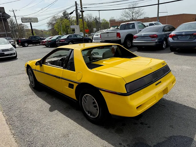 1987 Pontiac Fiero