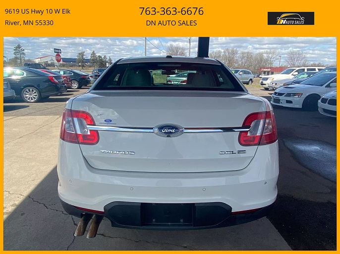 2010 Ford Taurus