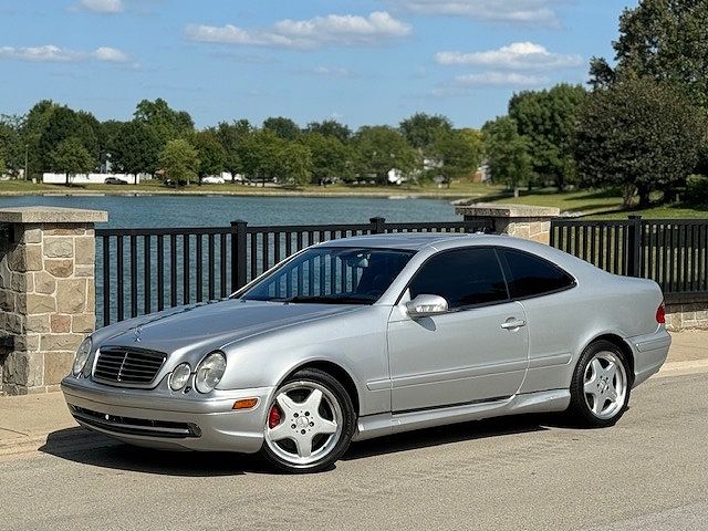 2001 Mercedes-Benz CLK