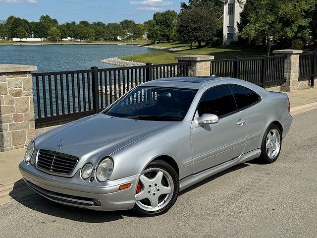 2001 Mercedes-Benz CLK