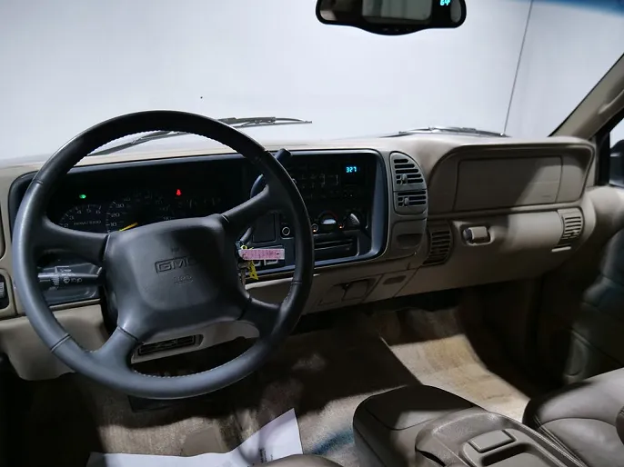 1999 GMC Suburban