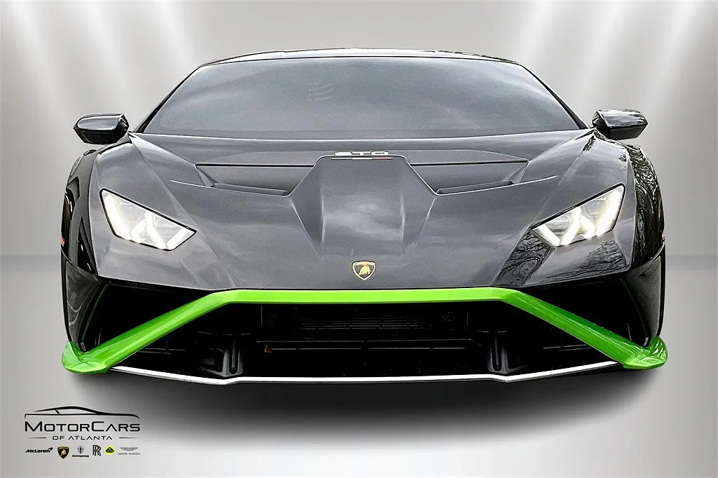 2023 Lamborghini Huracan STO image 2