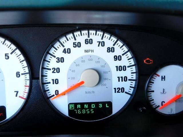 2005 Dodge Stratus SXT image 17