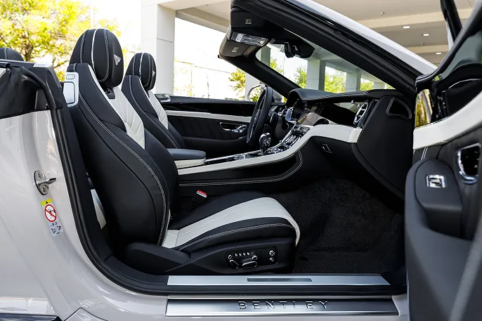 2024 Bentley Continental