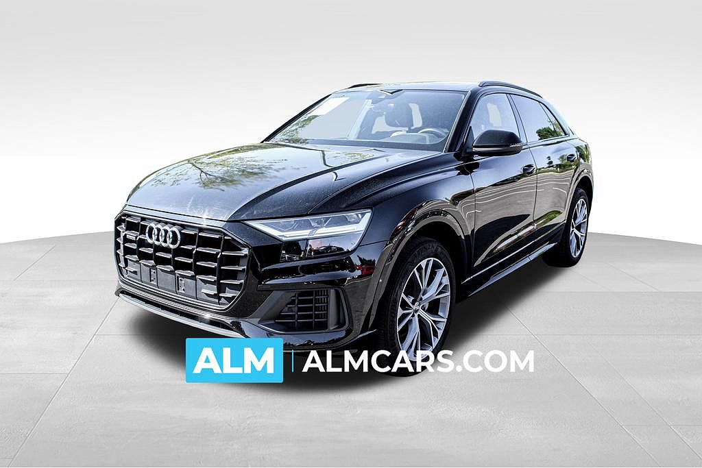 2020 Audi Q8 Premium image 0
