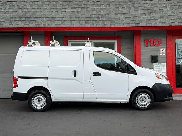 2017 Nissan NV200