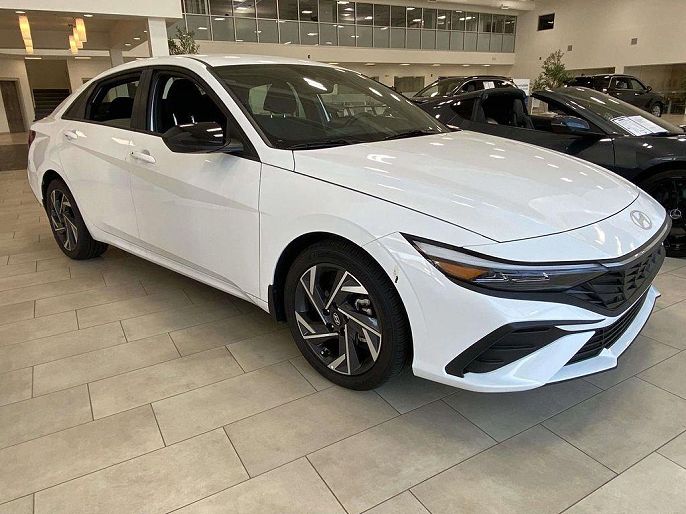 2025 Hyundai Elantra