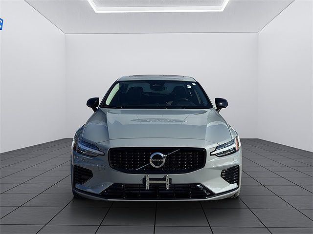 2025 Volvo S60